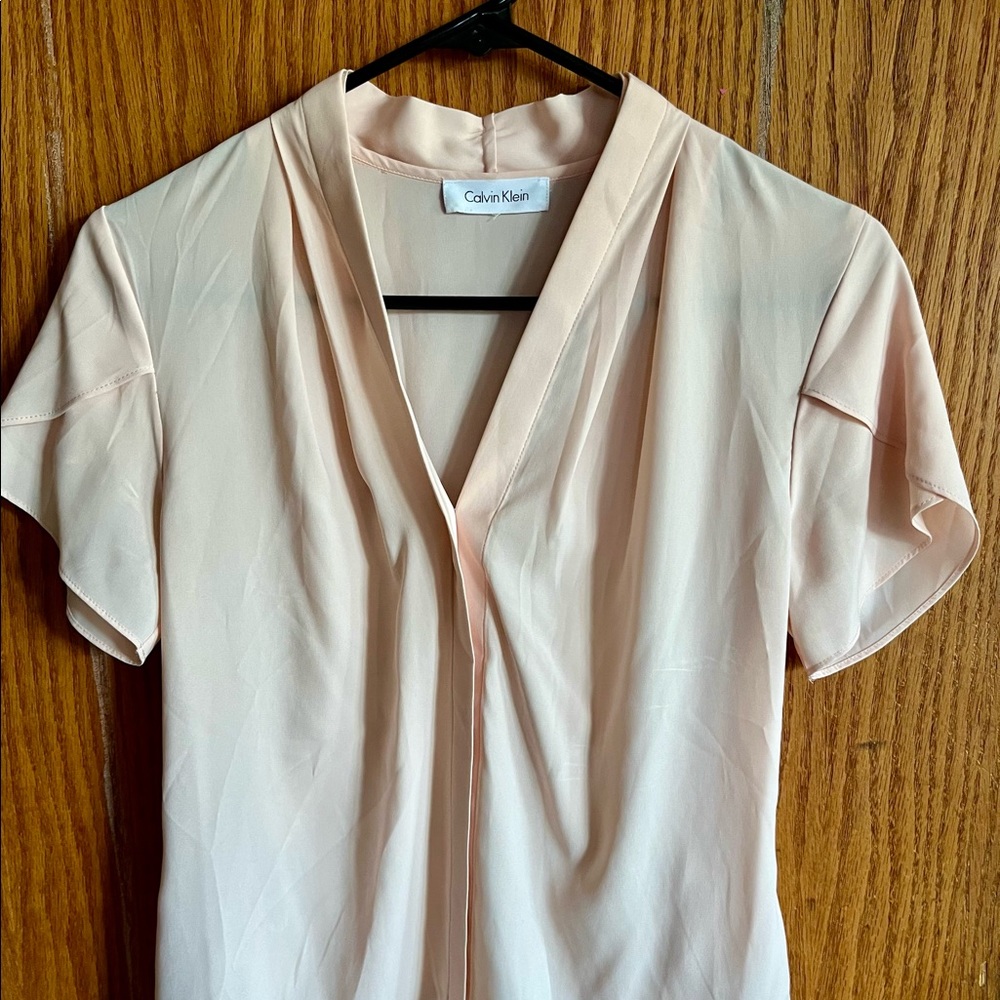Calvin Klein light pink blouse